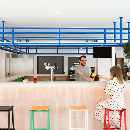 Ibis Styles Centre Hotel